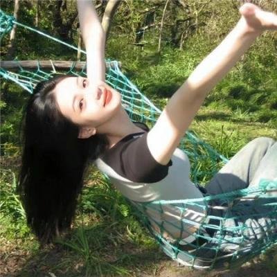 真爱不迟到海报