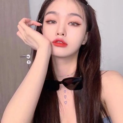 玻璃雪海报